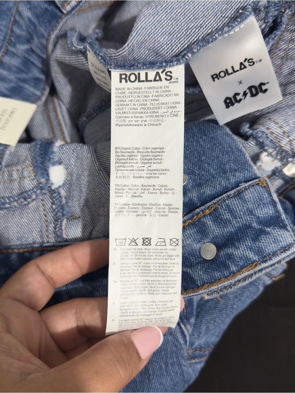 Rolla's x AC/DC Lightning Denim Shorts NWT Size 29 High Rise Blue Jean Shorts - Picture 13 of 13